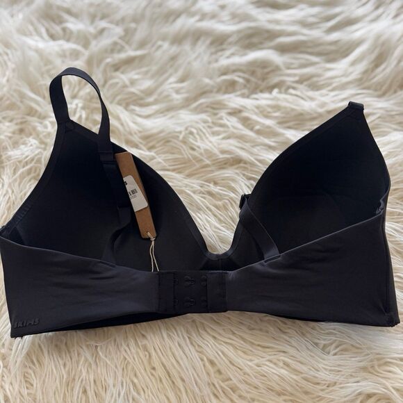 Skims Wireless Form T-shirt Bra Onyx Size 38DD - Picture 5 of 8